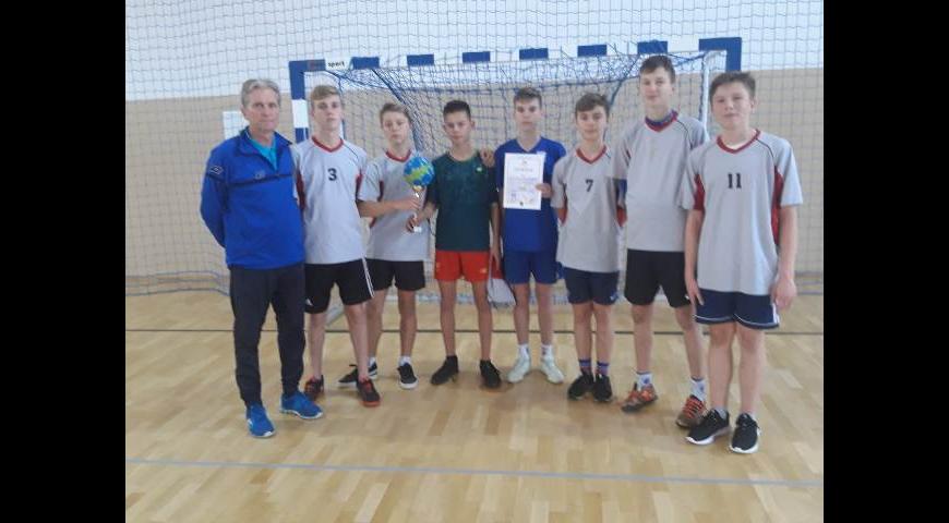 Mistrzowie powiatu w piłce ręcznej