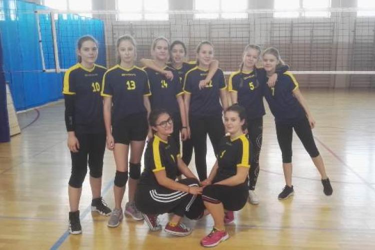 III miejsce w Mistrzostwach Miasta i Gminy Świecie w piłce siatkowej